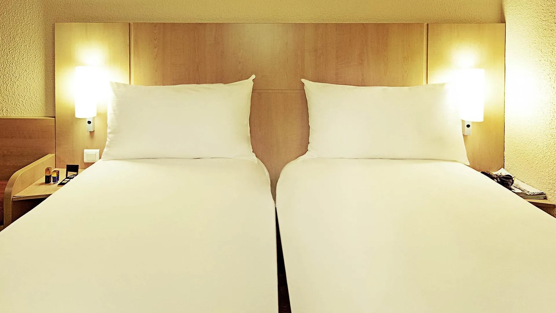 Hotel Ibis Paris Gare Du Nord Chateau Landon 10Eme
